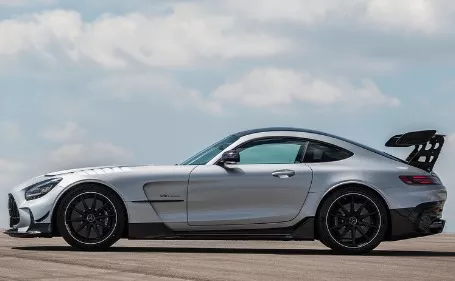 mercedes amg gt design laterale