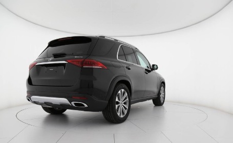 mercedes gle 350 ibrida posteriore