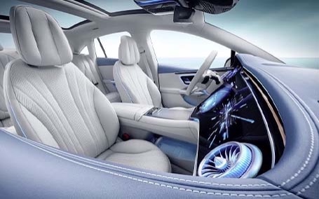 nuova mercedes eqe interno sedili