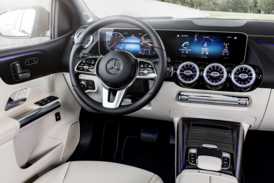 Mercedes Classe B interni