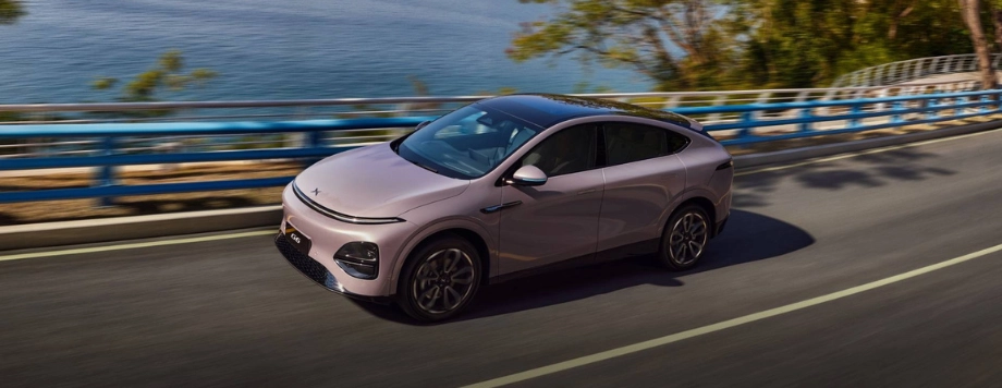 Design auto aerodinamico moderno